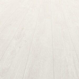 138007-kaindl-classic-touch-laminat-eiche-brooklyn-ruhig-1-2-38461-klasse-32-ac4-landhausdiele-07_1920x1920