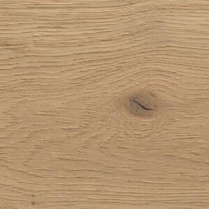 52LHNCL10-EI50-detail-72sRGB-compressed-b10ceab6